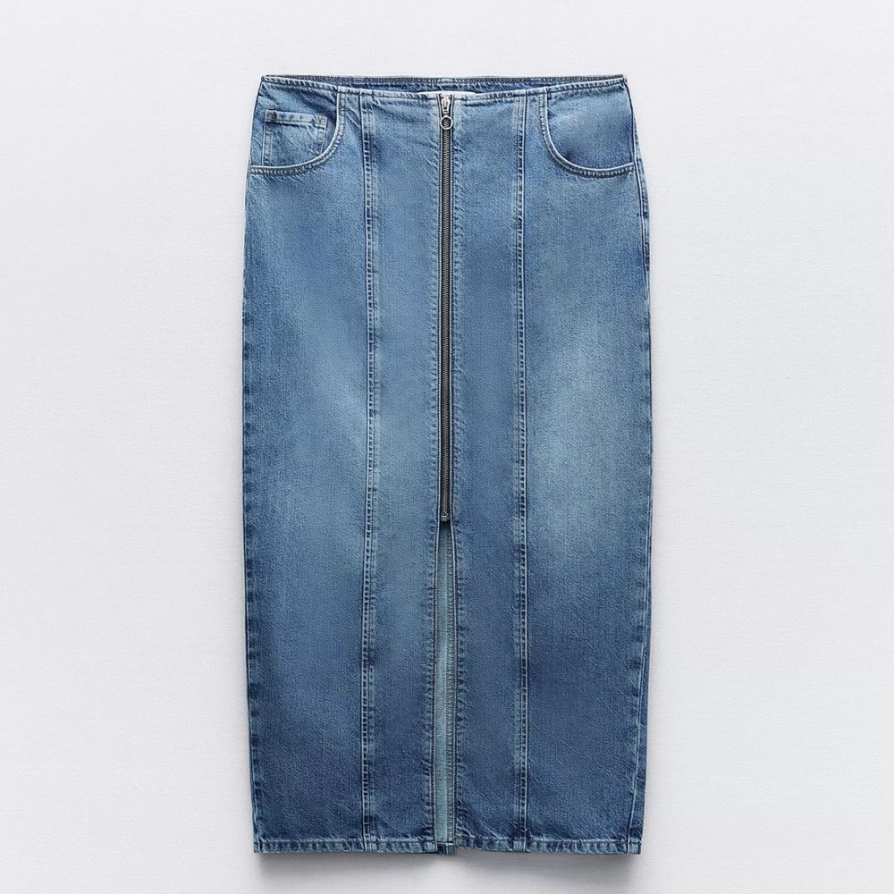 Classic Blue Denim Women's Jeans! NWOT